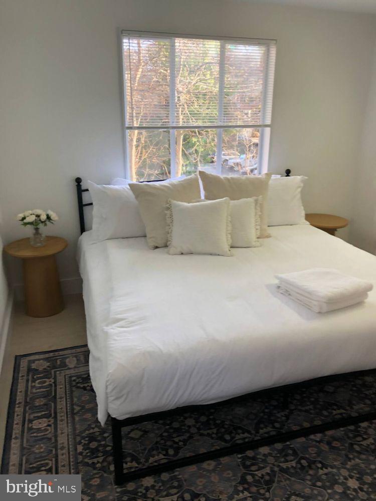 BALLSTON - Residential Income