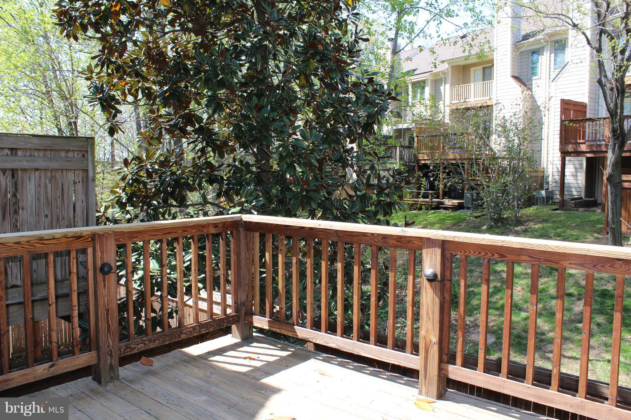 FAIR LAKES - Residential Lease