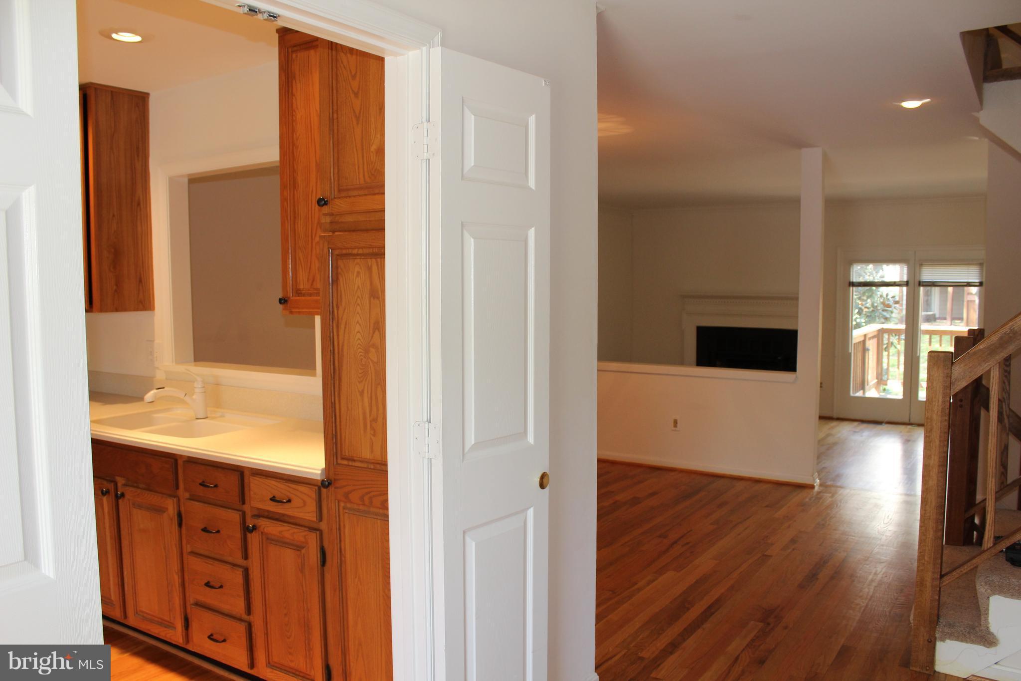 FAIR LAKES - Residential Lease