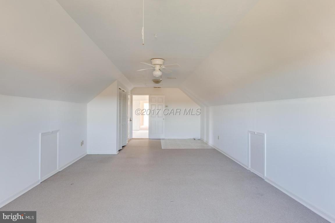 MELODY MANOR ESTATES - Residential