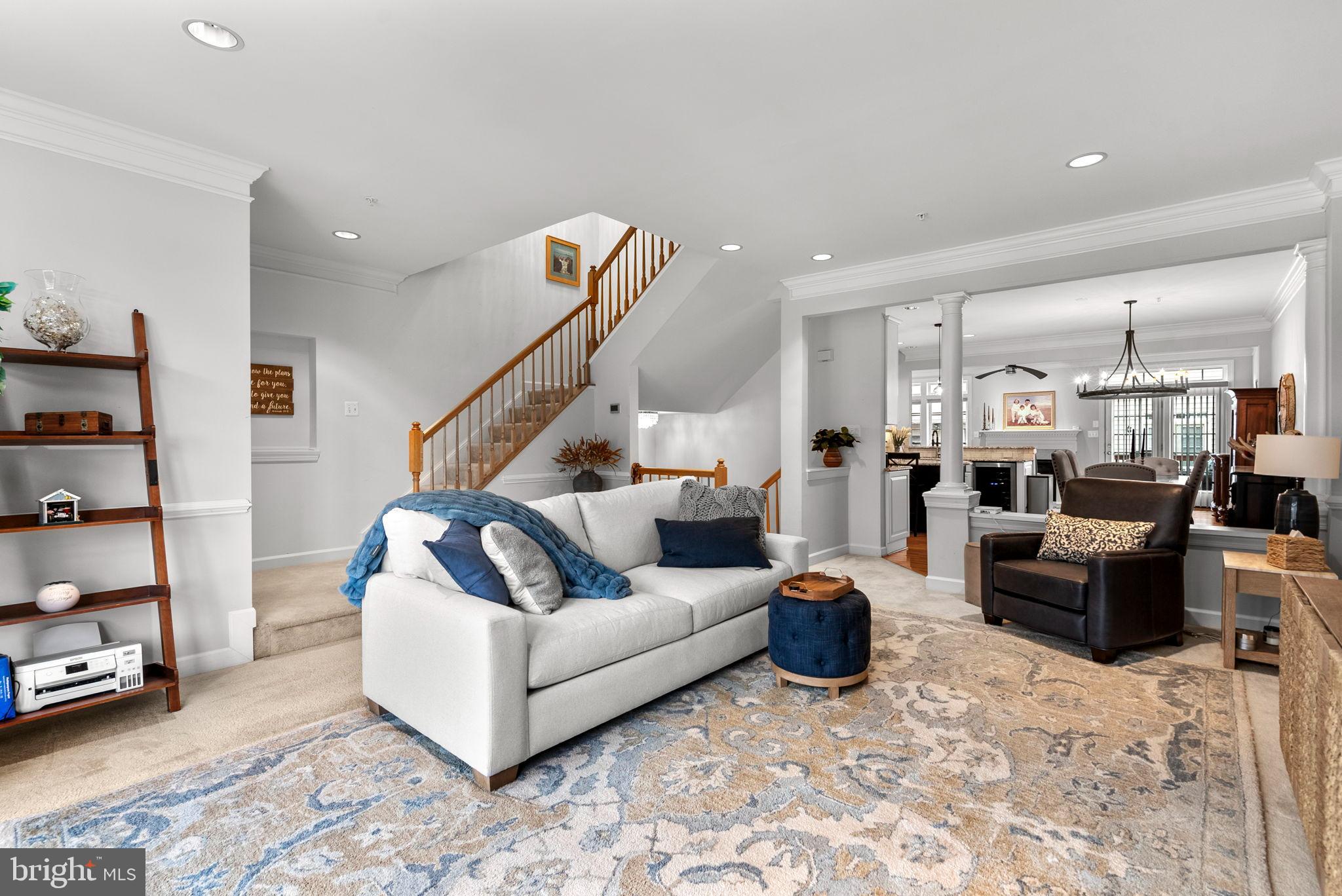 POTOMAC CHASE - Residential