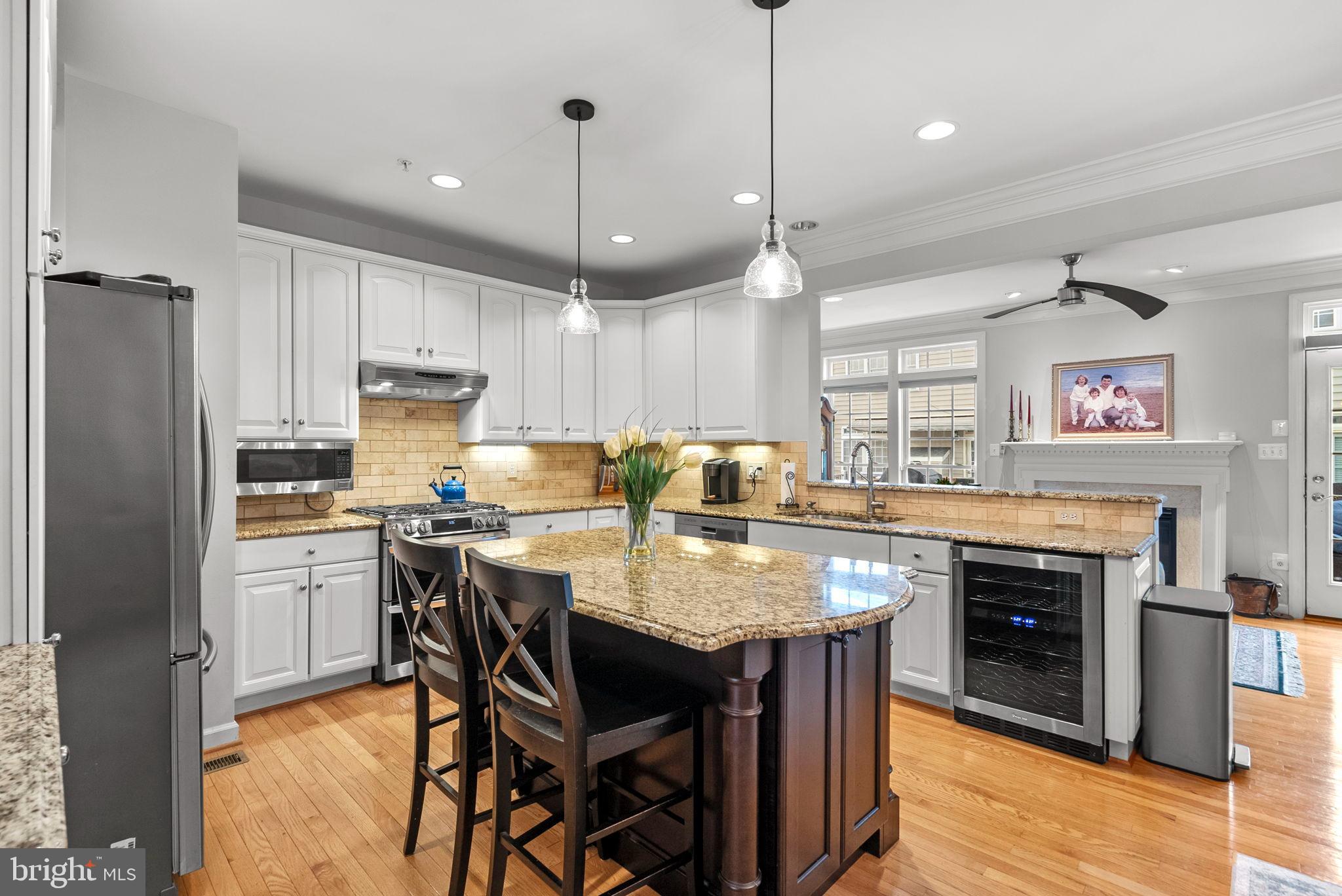 POTOMAC CHASE - Residential