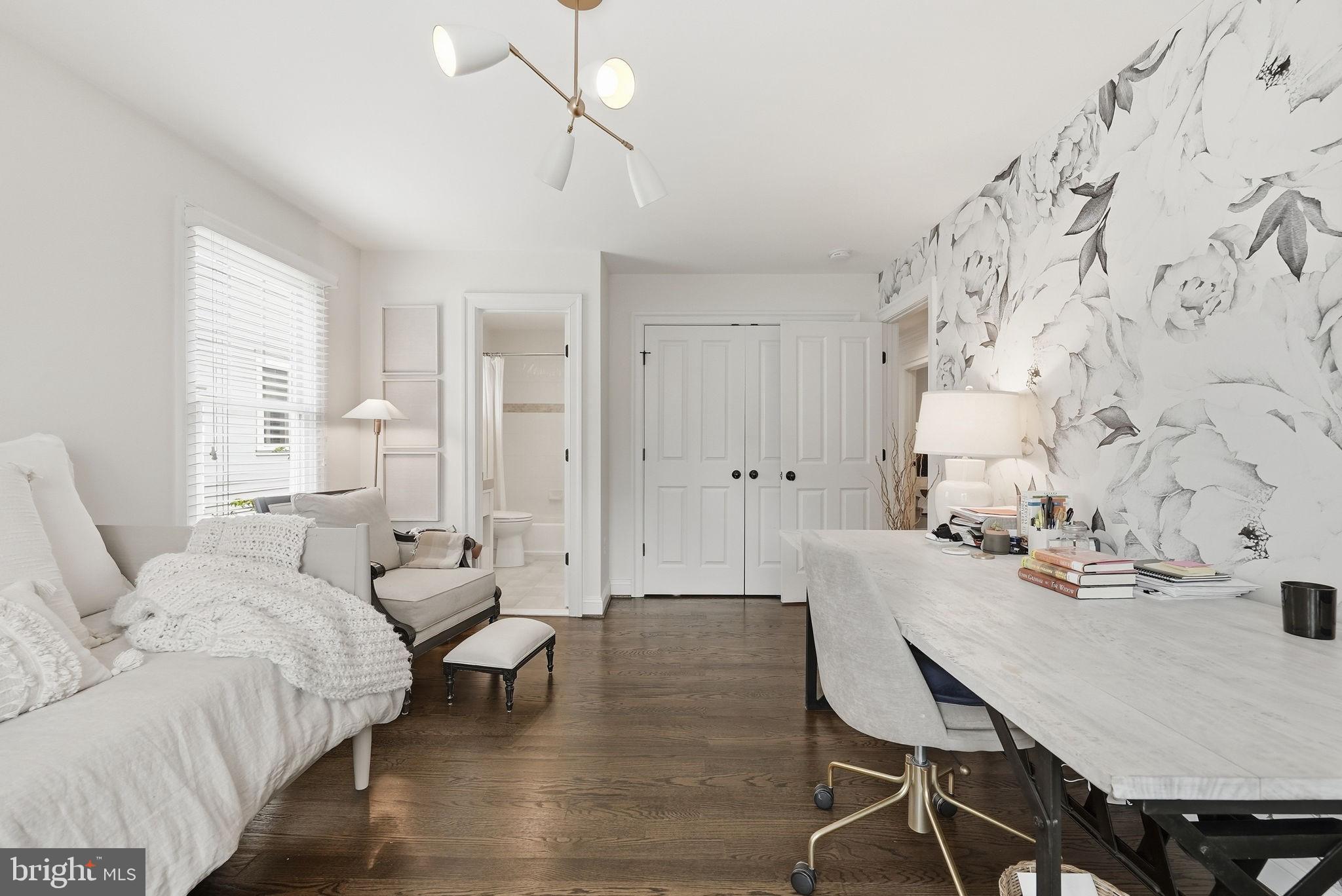 CHERRYDALE - Residential