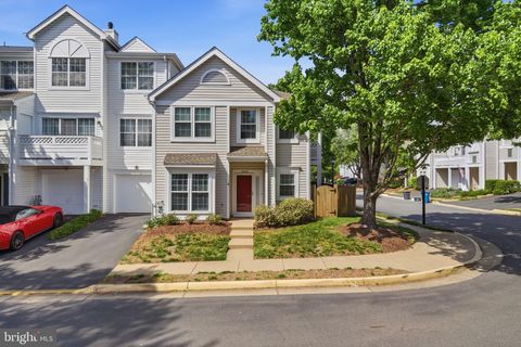 Photo of 14473 Glencrest Circle #96, CENTREVILLE, VA 20120 (MLS # VAFX2306066)