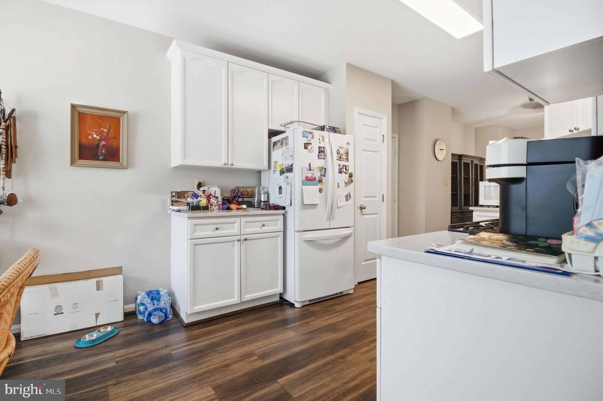 LIFESTYLE AT SULLY STATION - Residential