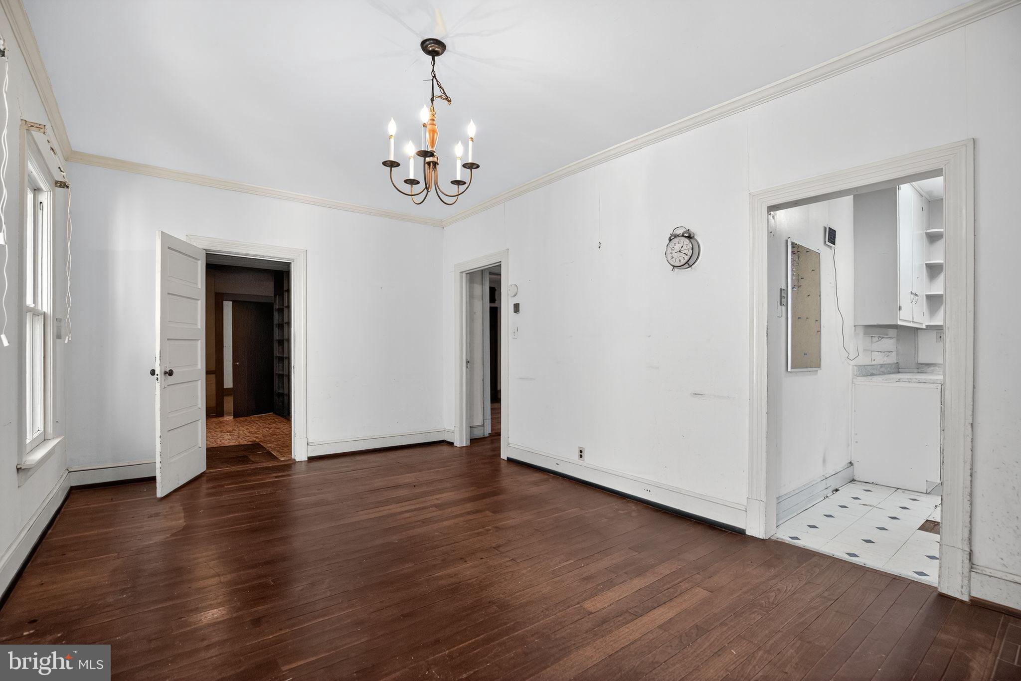 BUMPY KNOLLS - Residential