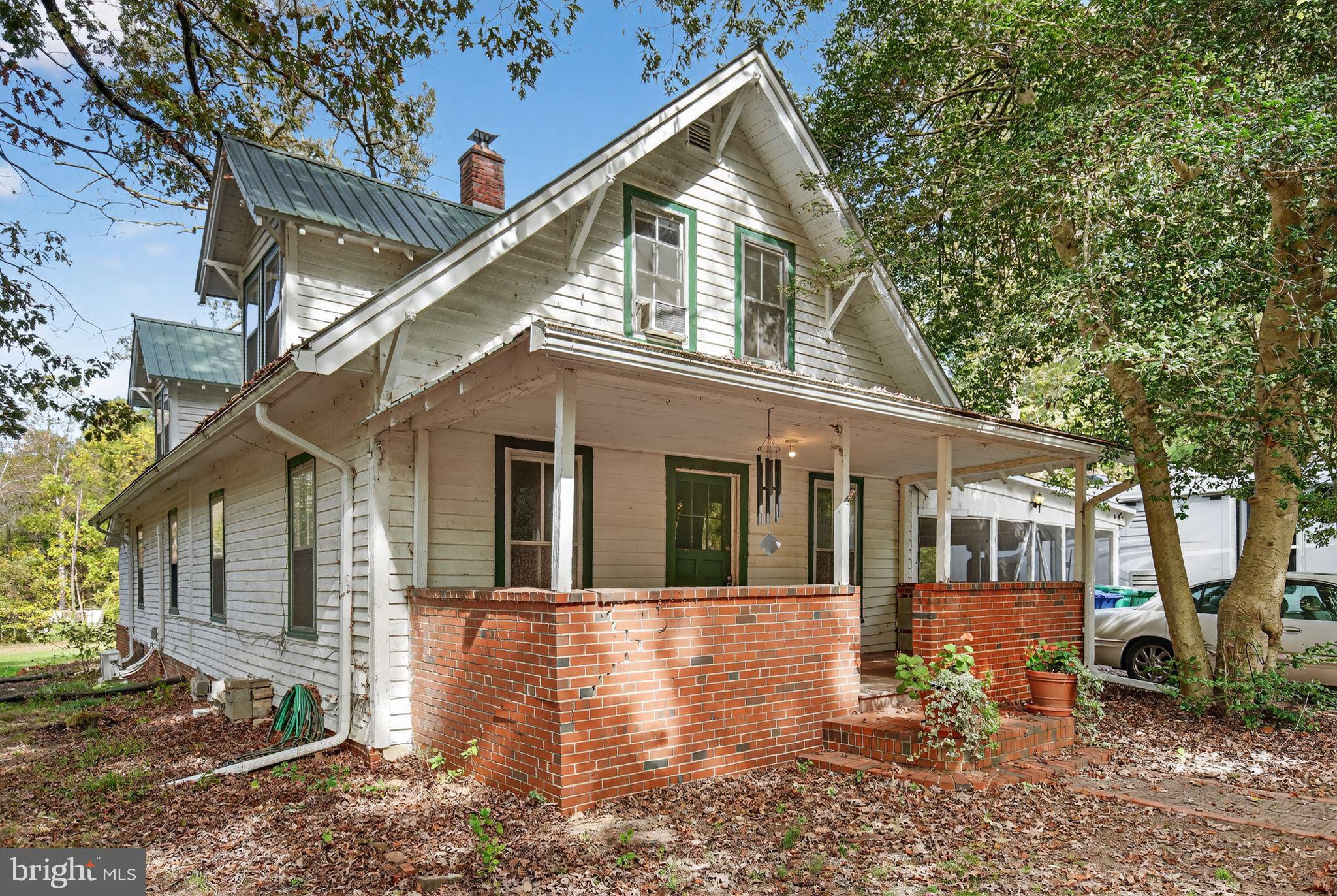 BUMPY KNOLLS - Residential