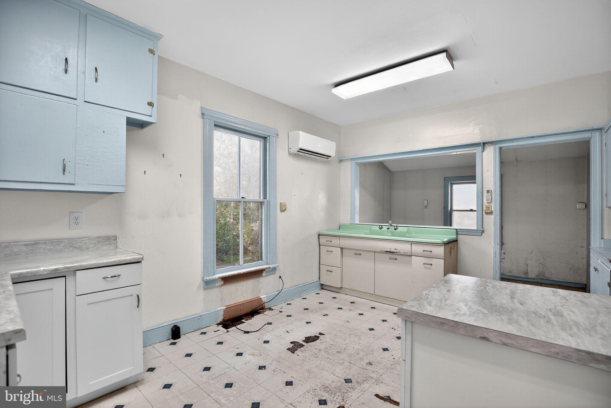 BUMPY KNOLLS - Residential