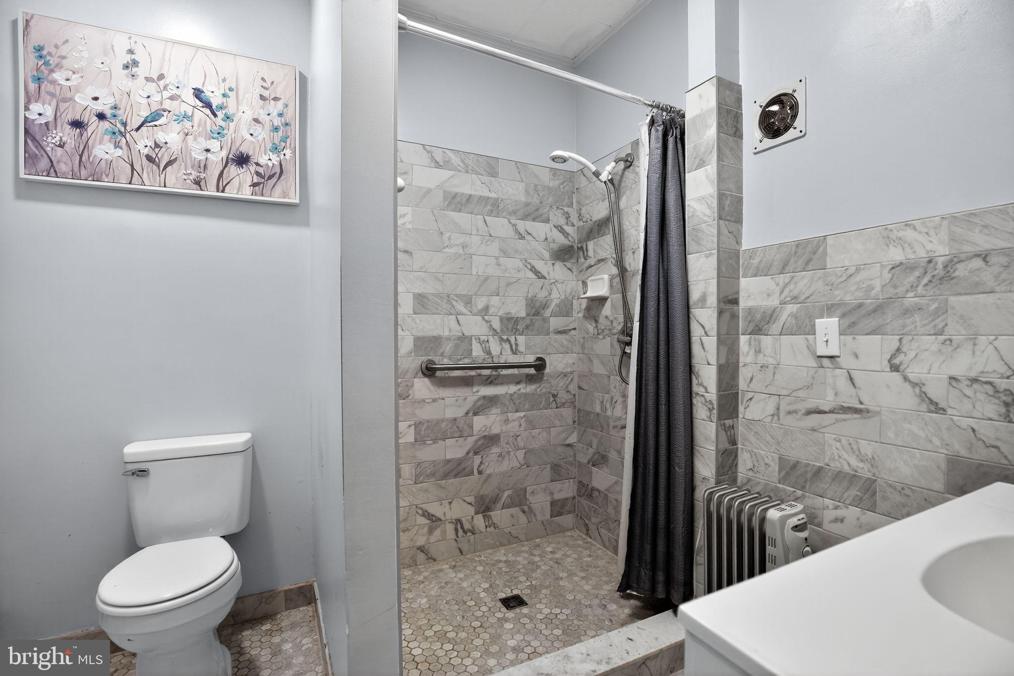 BUMPY KNOLLS - Residential