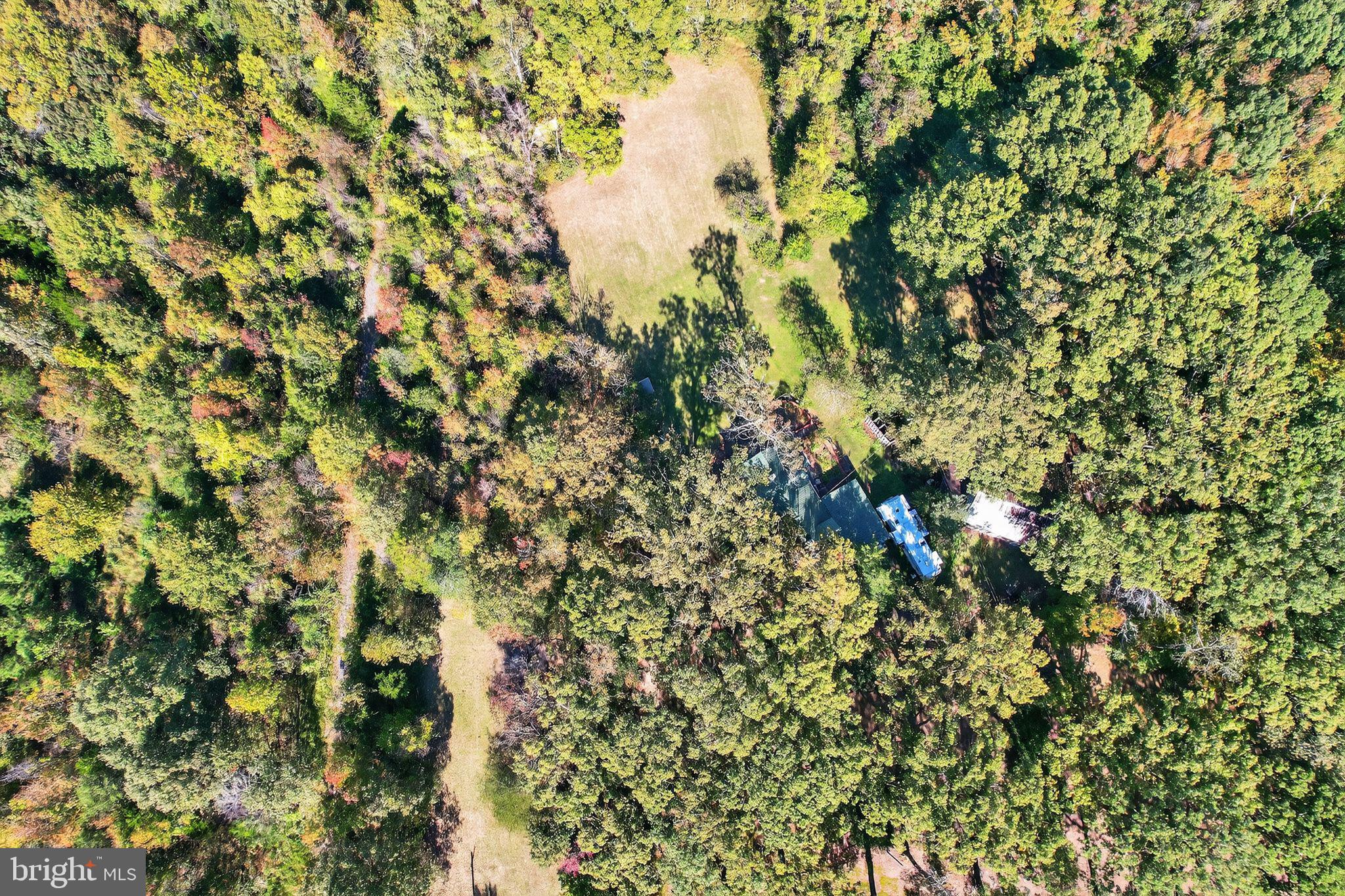 BUMPY KNOLLS - Residential