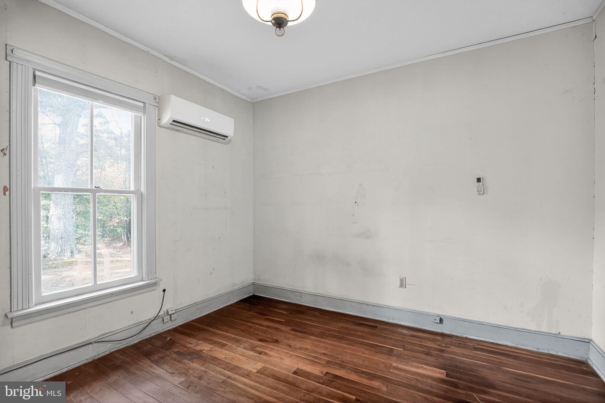 BUMPY KNOLLS - Residential