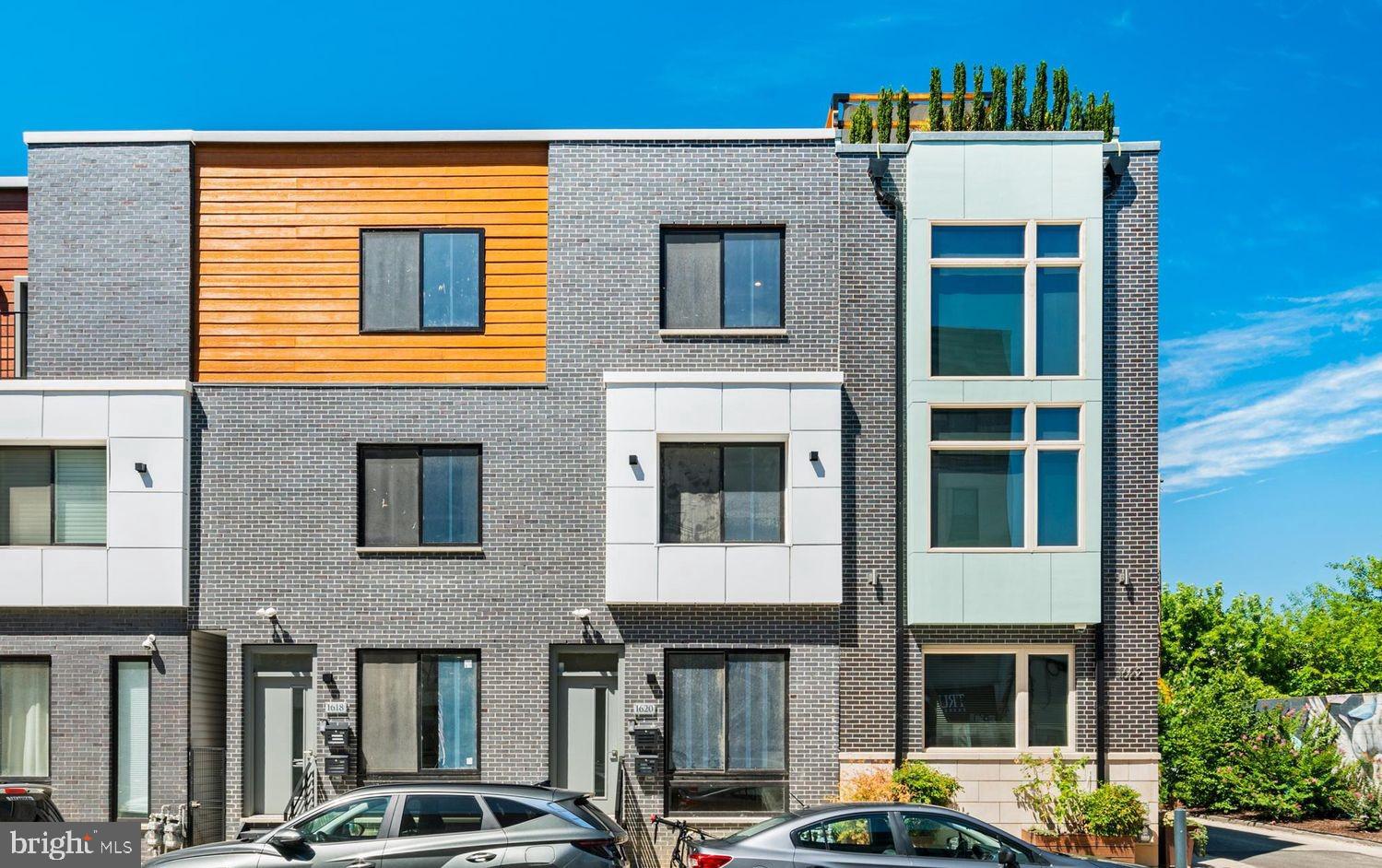 OLDE KENSINGTON - Residential Lease