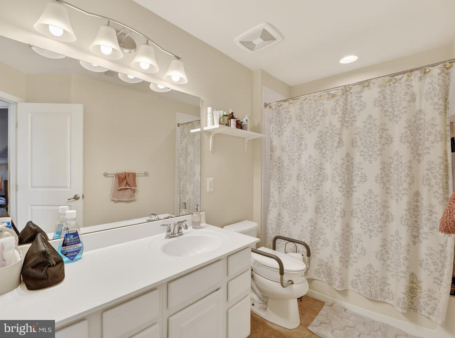 THE PRESERVE AT PISCATAWAY - Residential