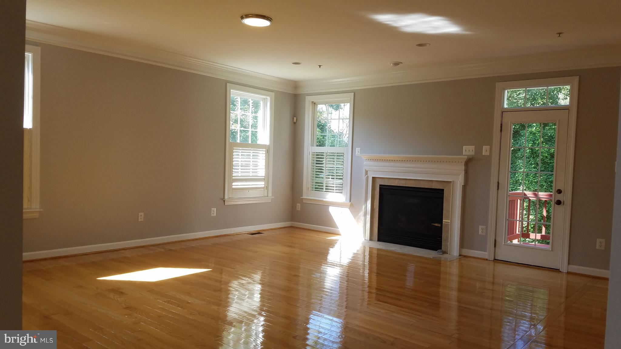 WHEATON OUT RES. (1) - Residential