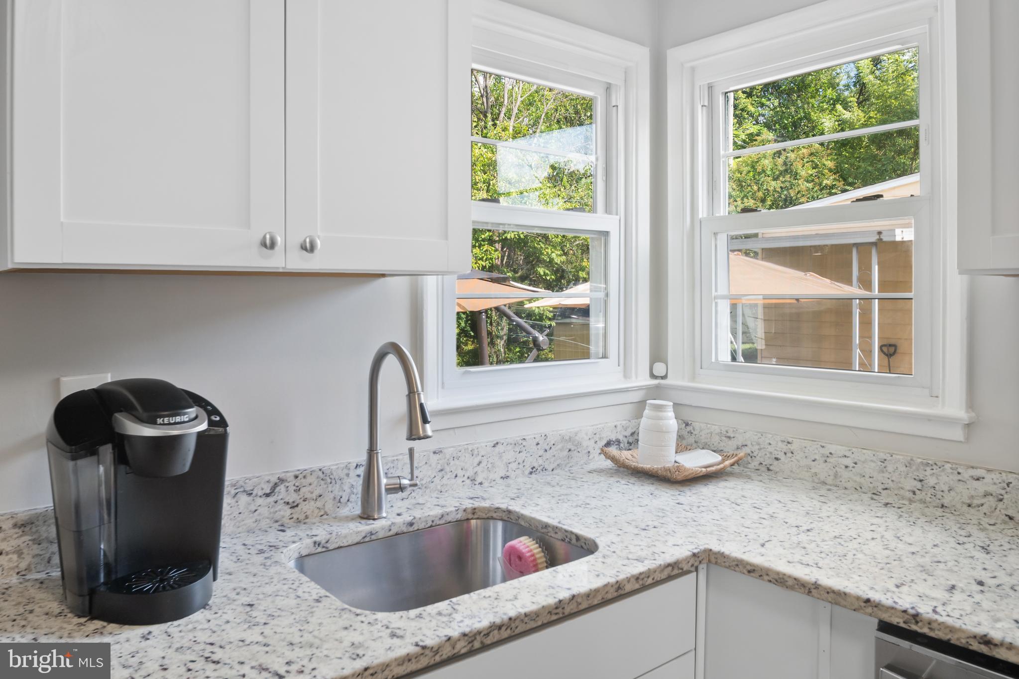 CRESTWOOD - Residential