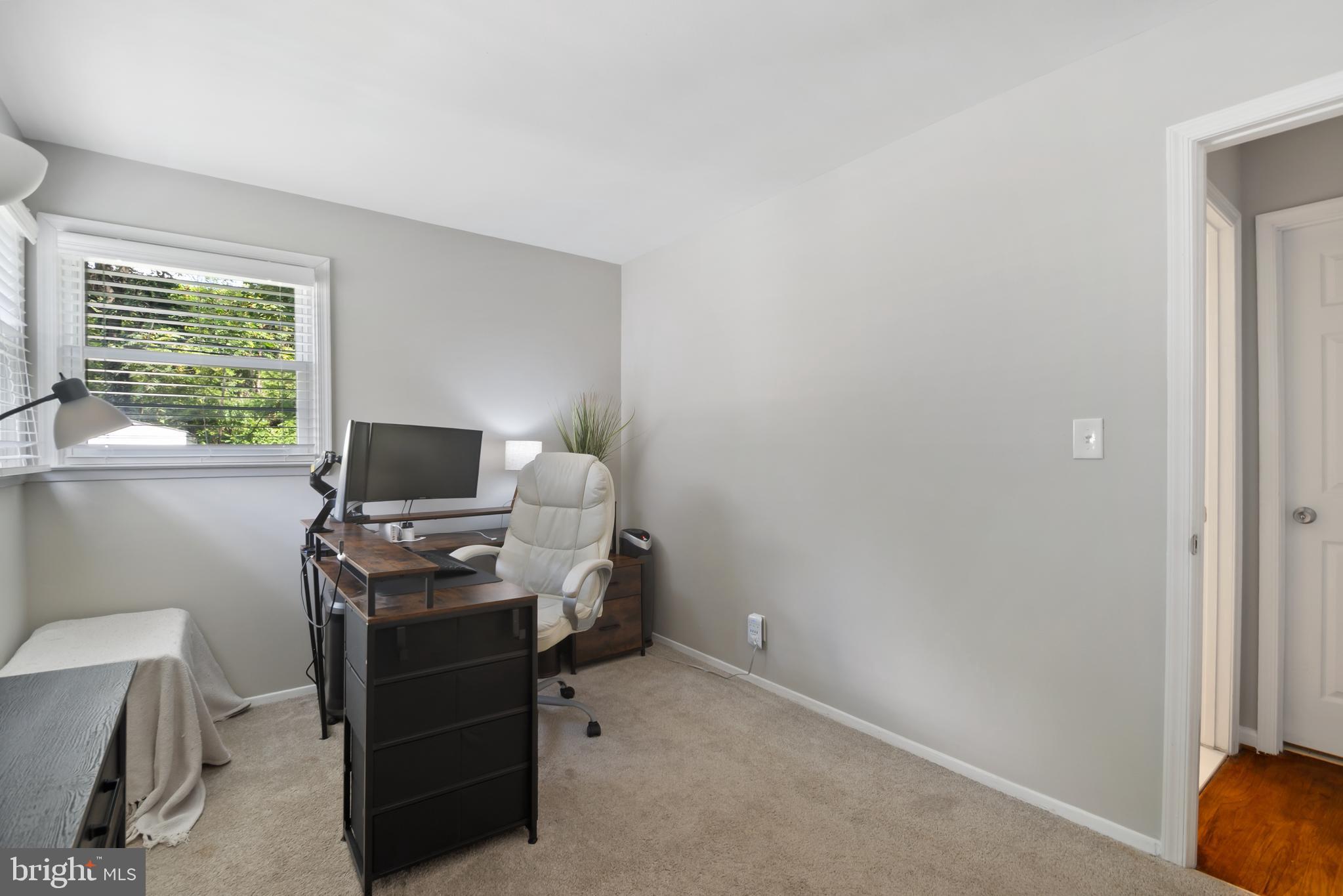 CRESTWOOD - Residential