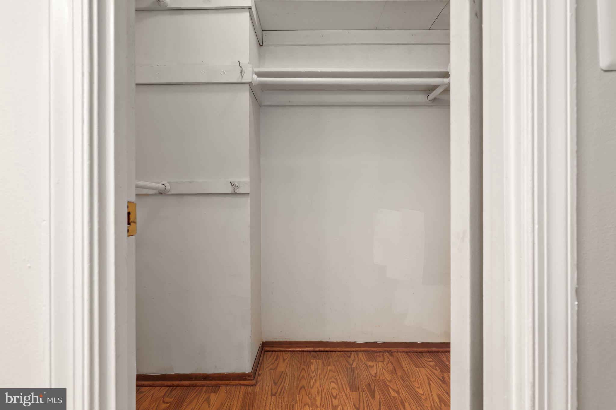 MILL CREEK TOWNE - Residential