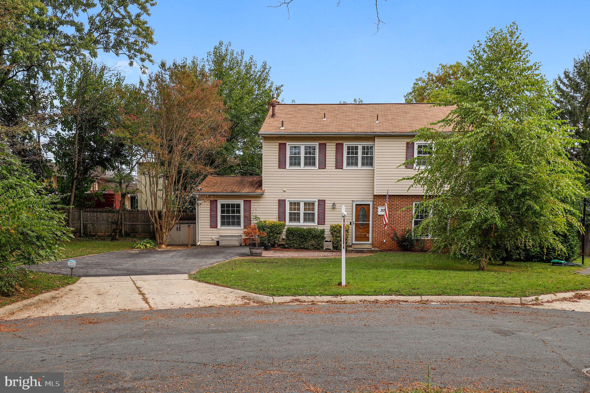 30 MILLCREST COURT