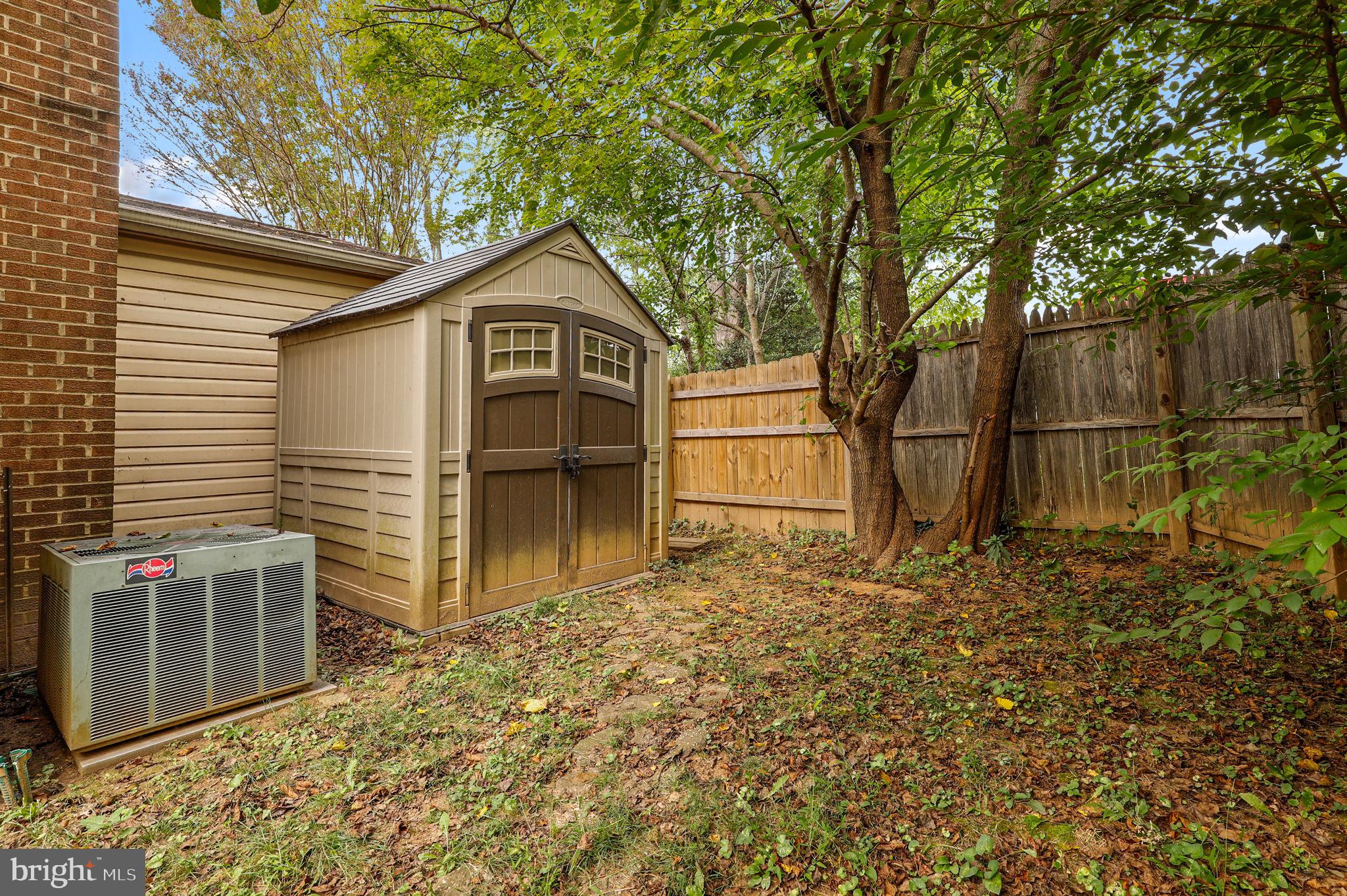 MILL CREEK TOWNE - Residential