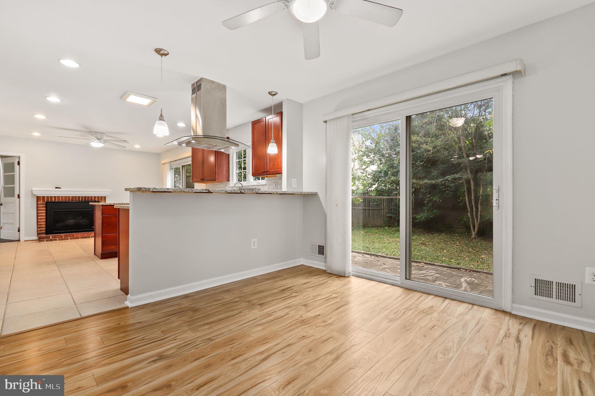 MILL CREEK TOWNE - Residential