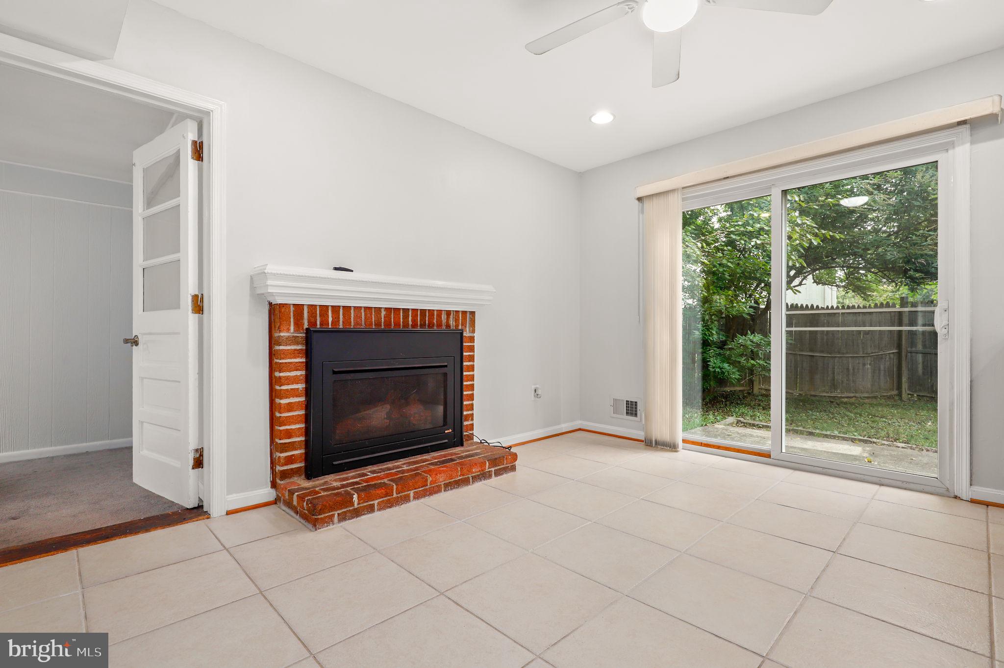 MILL CREEK TOWNE - Residential