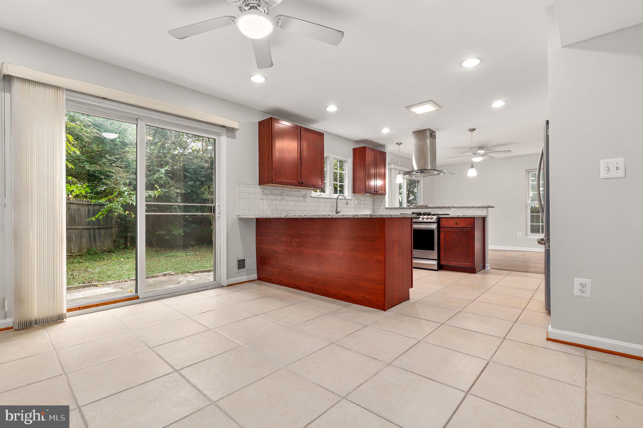 MILL CREEK TOWNE - Residential