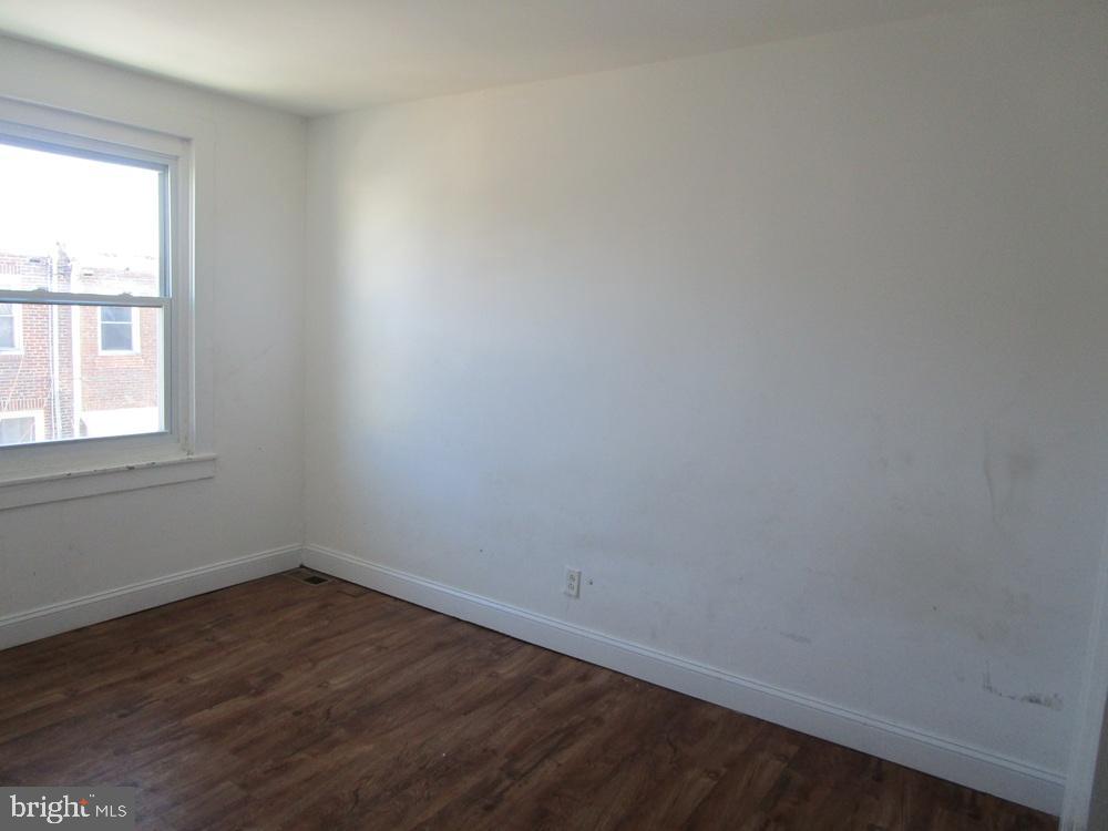 PHILADELPHIA (SOUTHWEST) - Residential