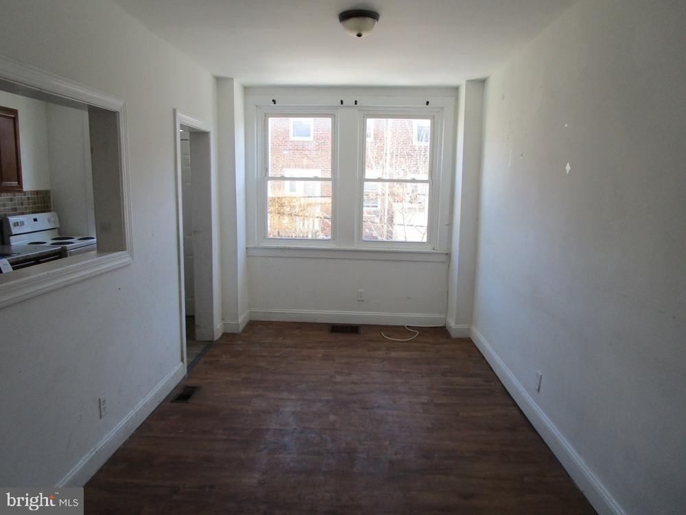 PHILADELPHIA (SOUTHWEST) - Residential