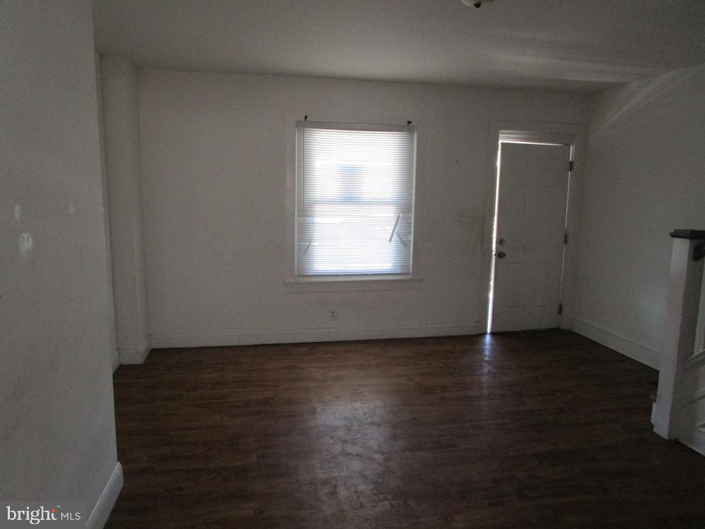 PHILADELPHIA (SOUTHWEST) - Residential