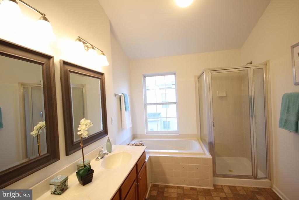 RIDGE TOP TERRACE - Residential Lease