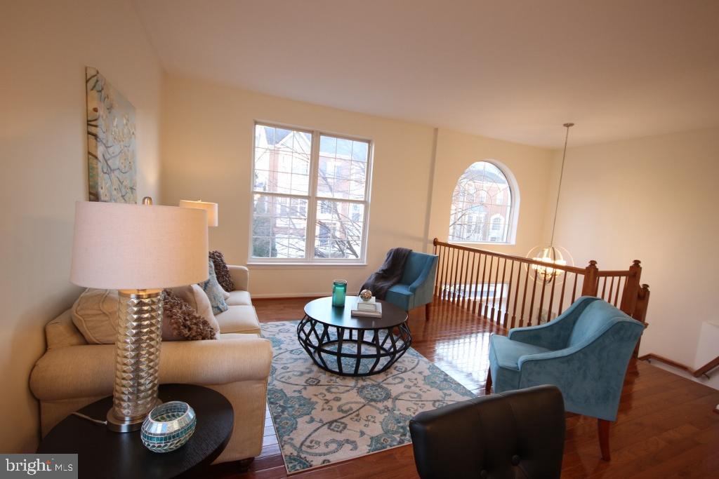 RIDGE TOP TERRACE - Residential Lease