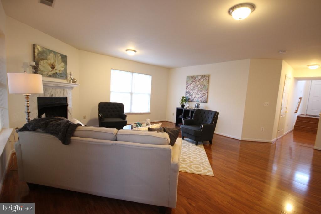 RIDGE TOP TERRACE - Residential Lease