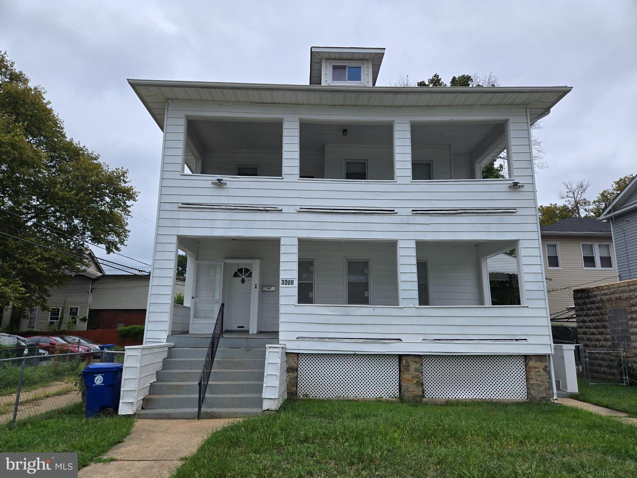 Investment opportunity. Welcome to this large 2 unit home. 1st floor unit featured a covered front porch wood floors, 2 large bedrooms with a huge walk-in closet, newly renovated full bath and renovated kitchen. Upstairs unit has 3 Bedrooms, 1 Full bath with engineered hardwood floors and a large terrace to see over the neighborhood. Close to stores, shopping and food. Each unit is a little over 1500sqft and an unfinished basement with up to 1200sqft. Live in one unit and rent out the other or rent both out. Come check it out for yourself.