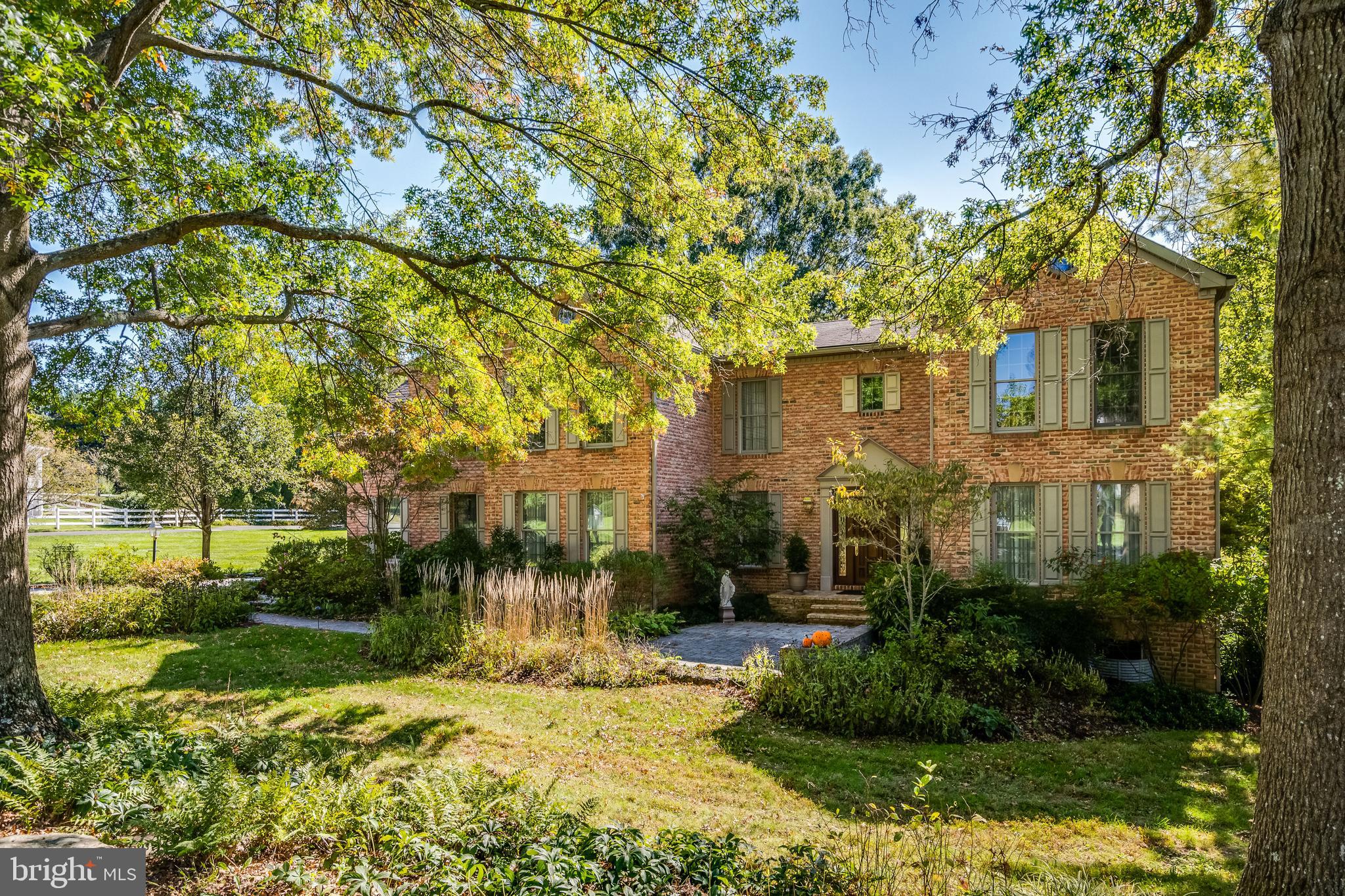 HICKORY VALE FARM - Residential Lease