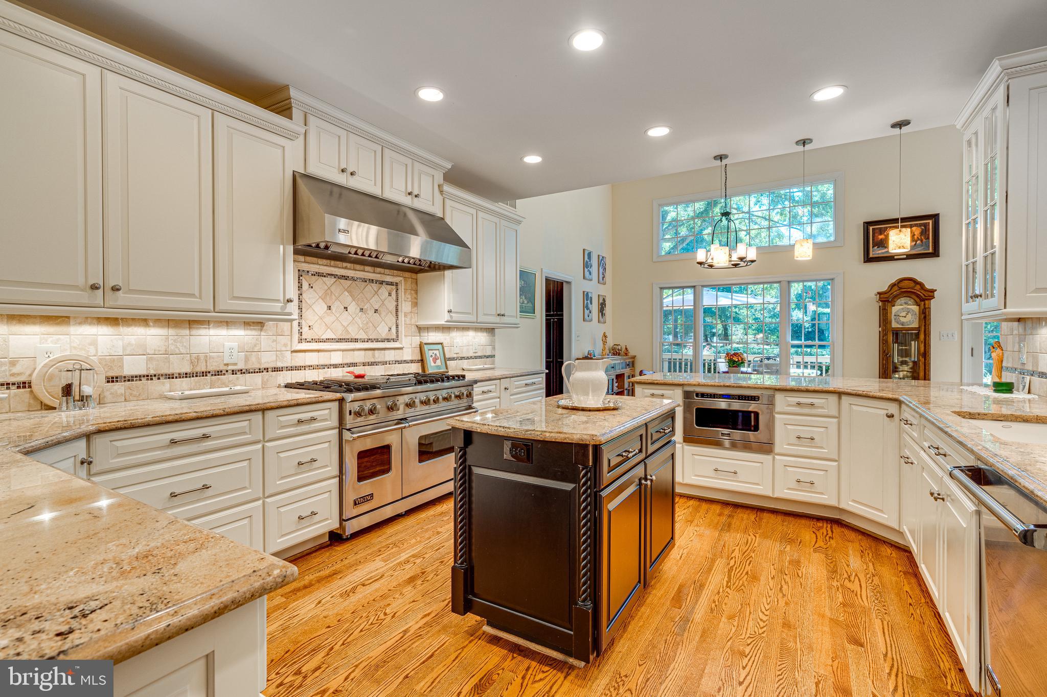 HICKORY VALE FARM - Residential Lease