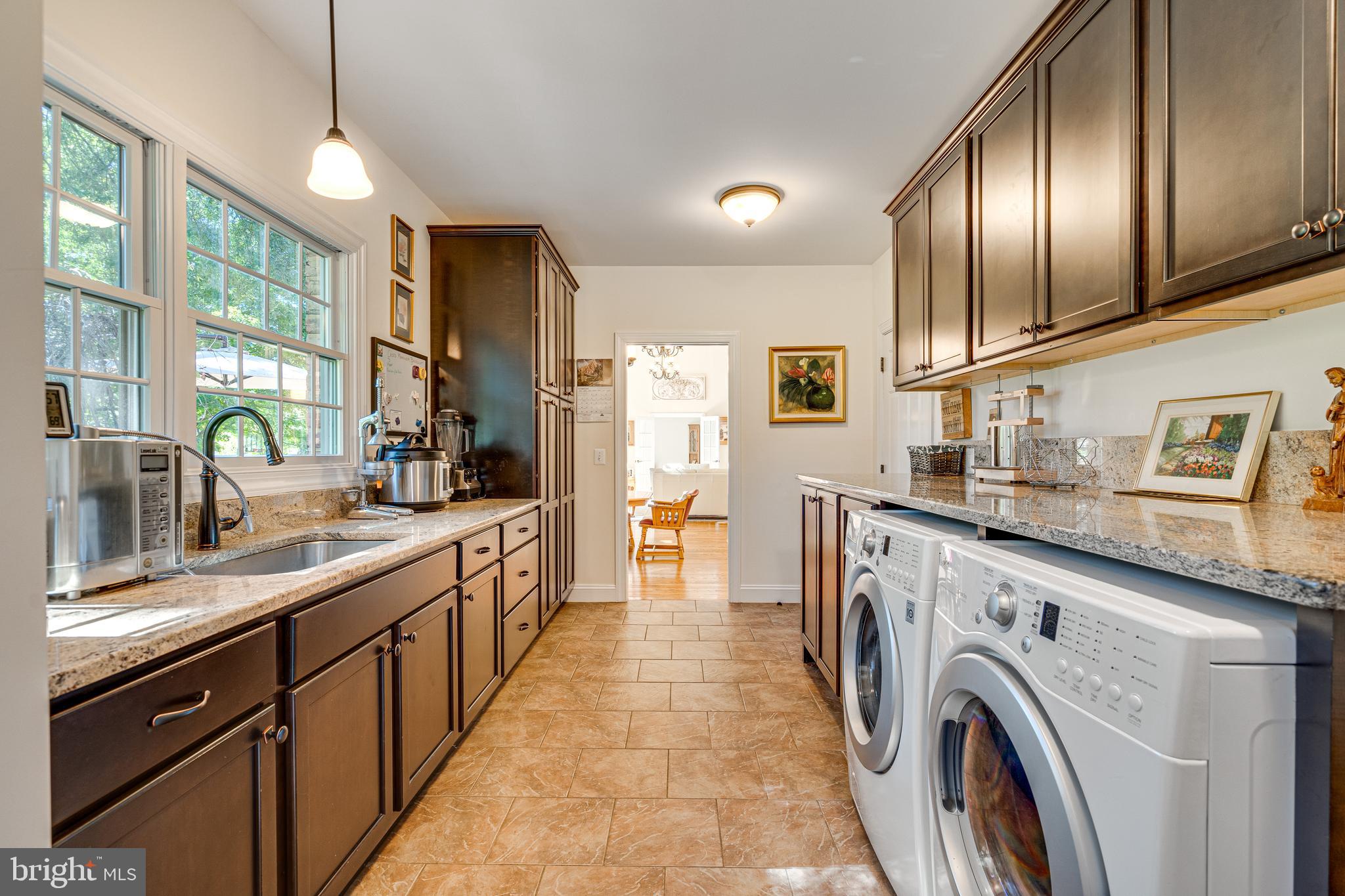 HICKORY VALE FARM - Residential Lease