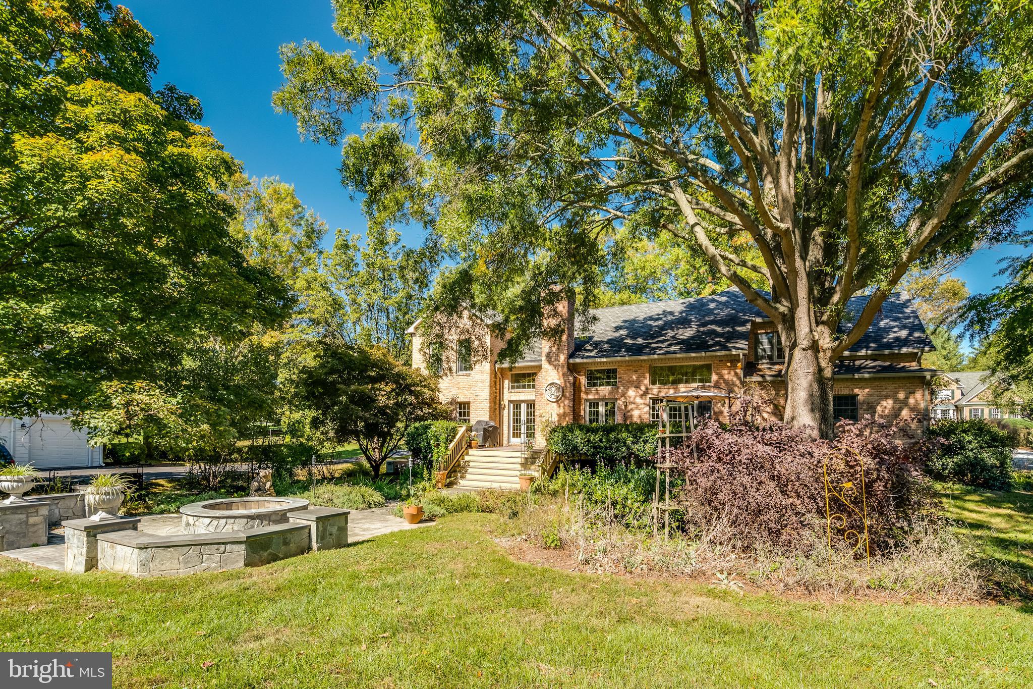 HICKORY VALE FARM - Residential Lease