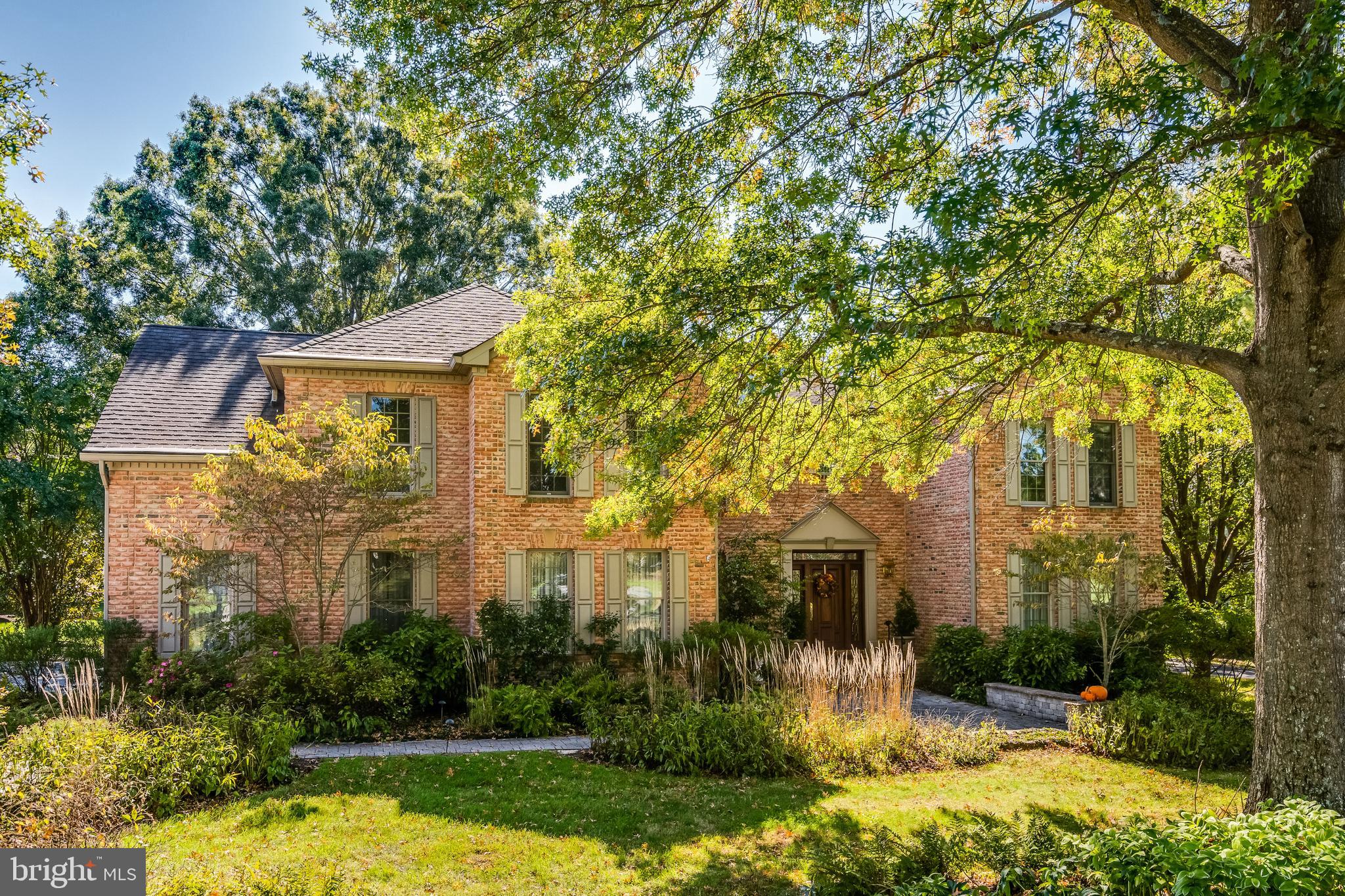 HICKORY VALE FARM - Residential Lease