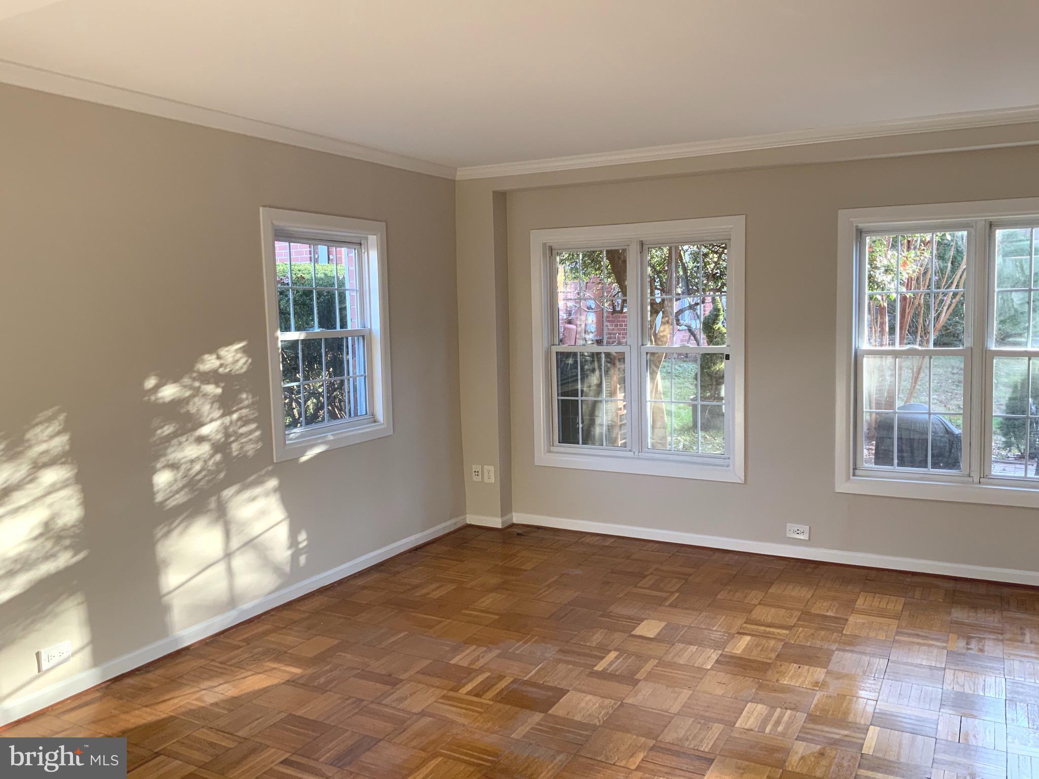 PARKFAIRFAX - Residential Lease