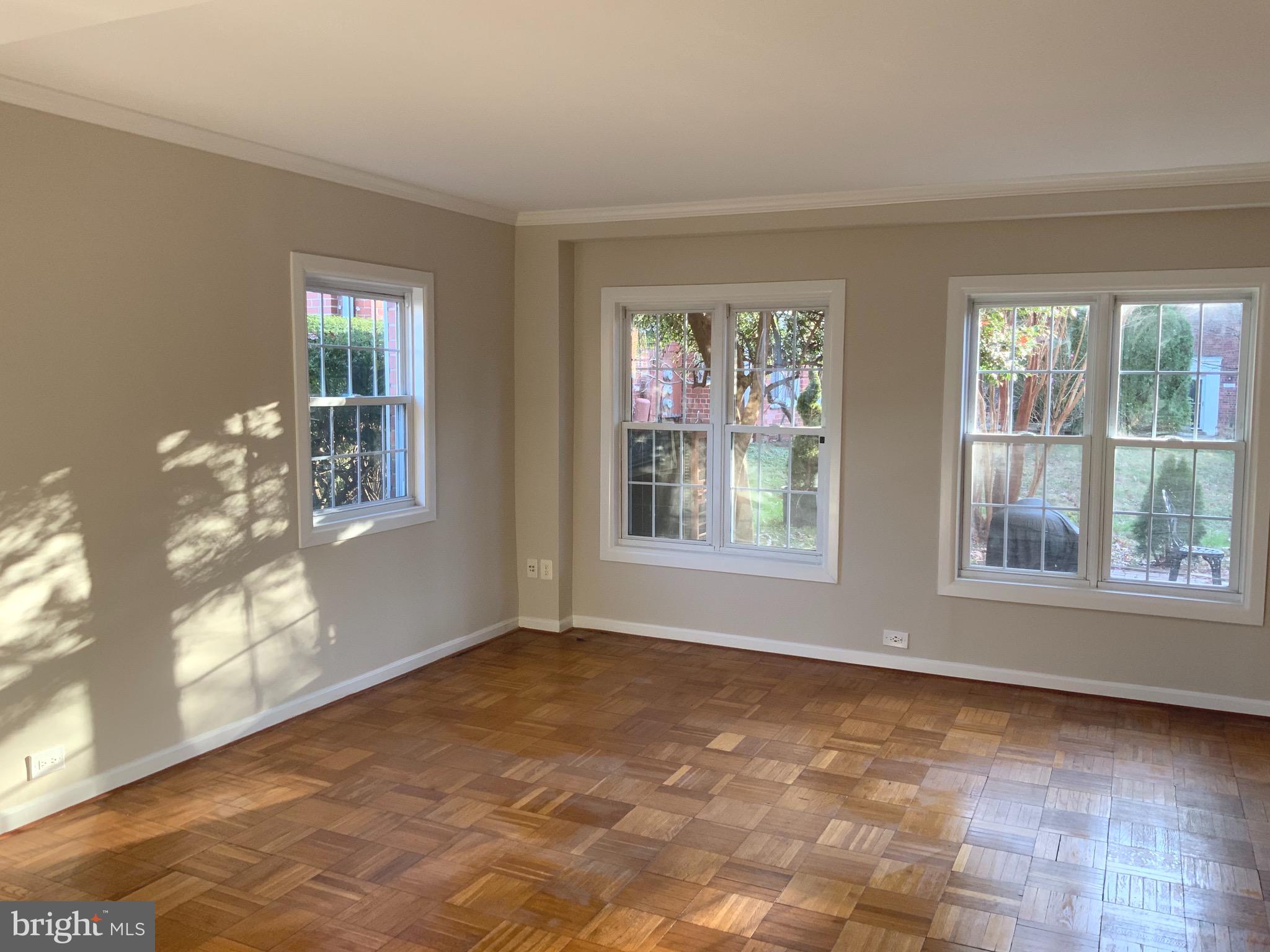 PARKFAIRFAX - Residential Lease