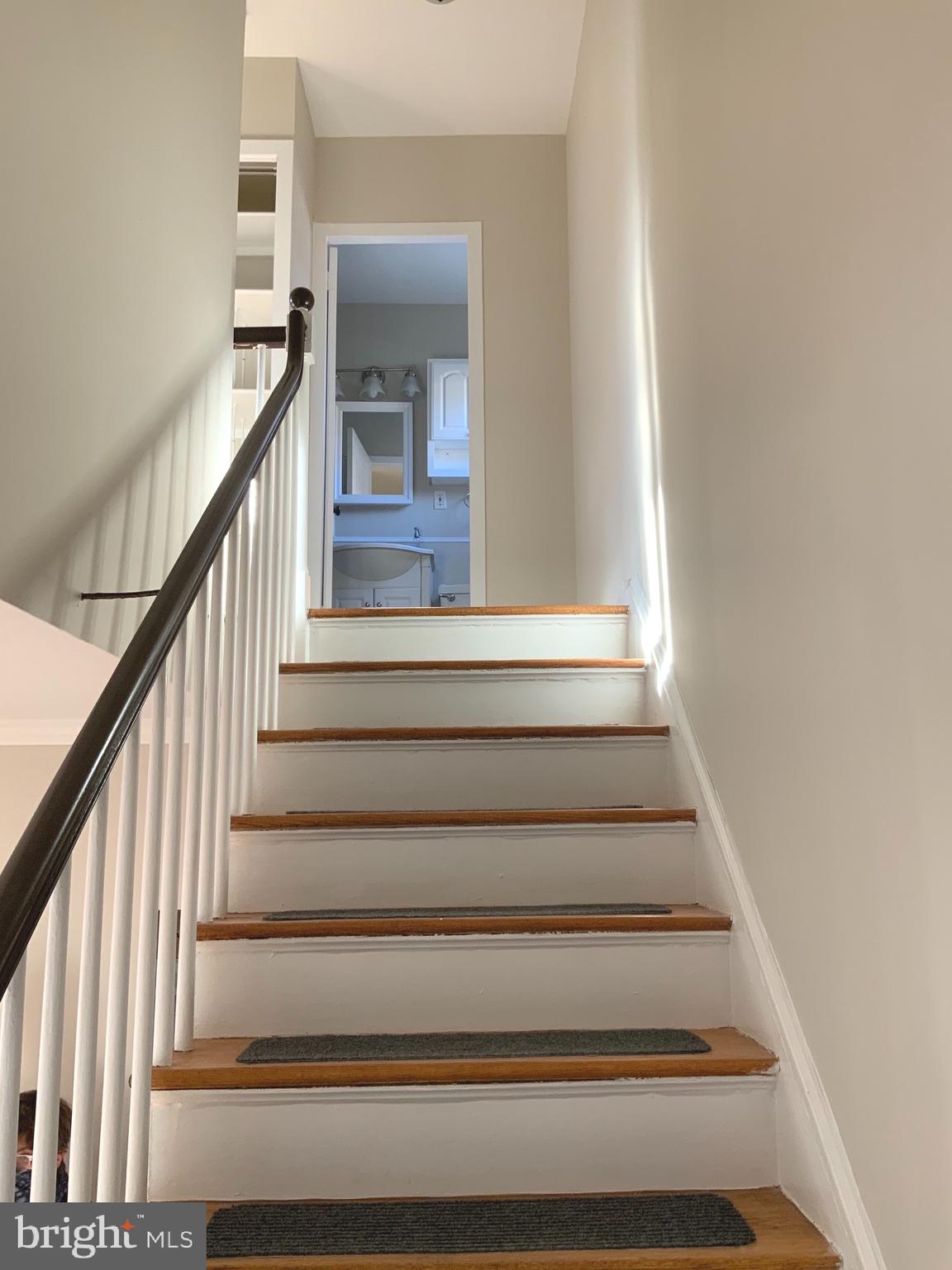 PARKFAIRFAX - Residential Lease