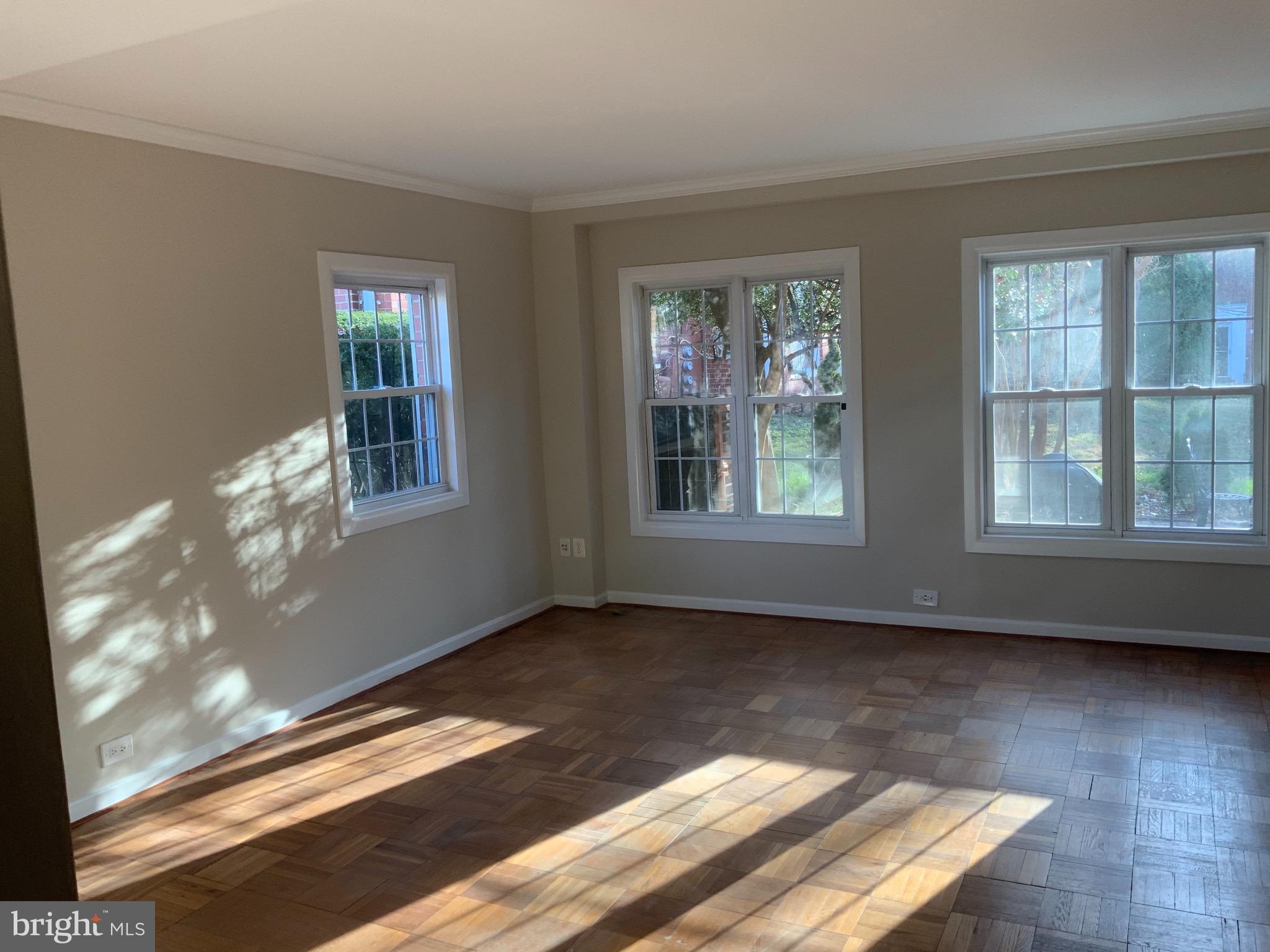 PARKFAIRFAX - Residential Lease