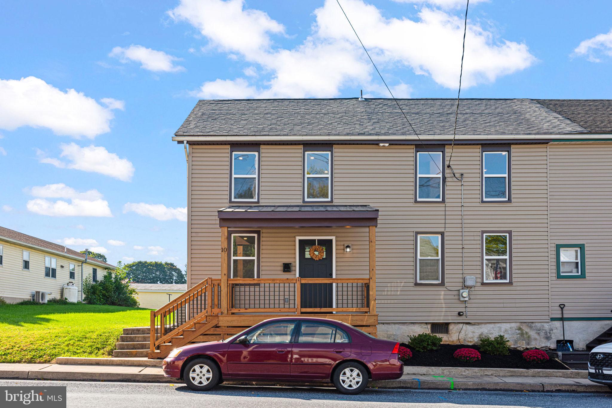 10 W RICHLAND AVENUE