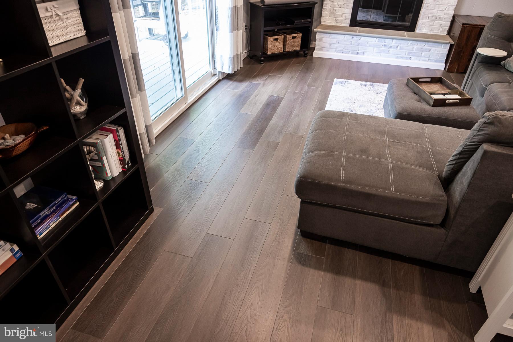 CHESTNUT HILL - Residential