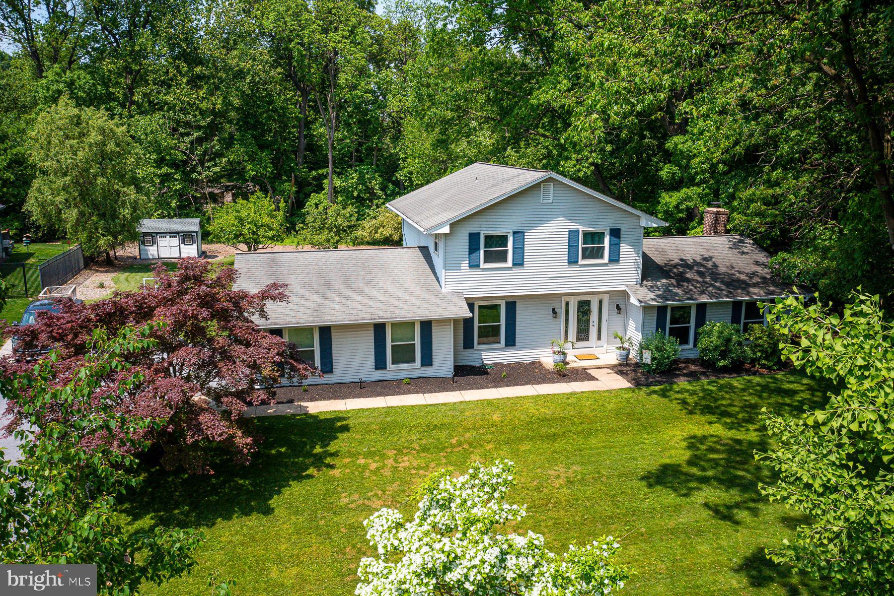 CHESTNUT HILL - Residential