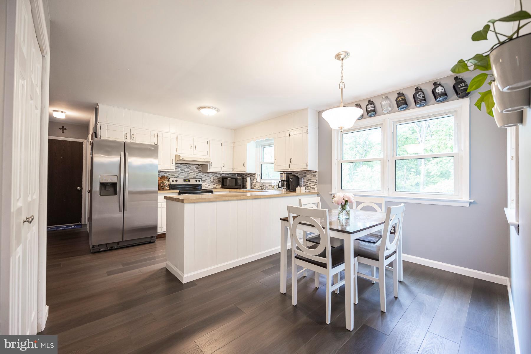 CHESTNUT HILL - Residential