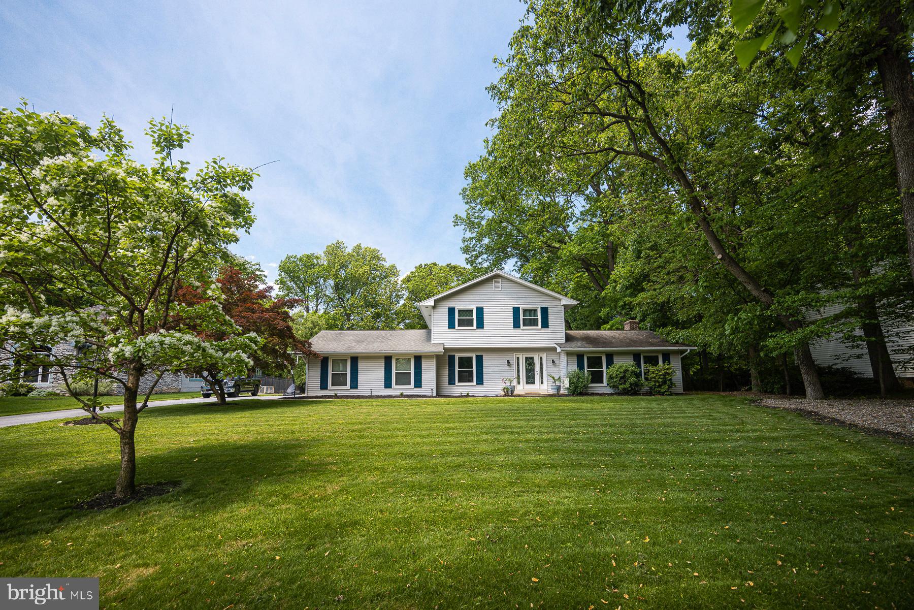 CHESTNUT HILL - Residential