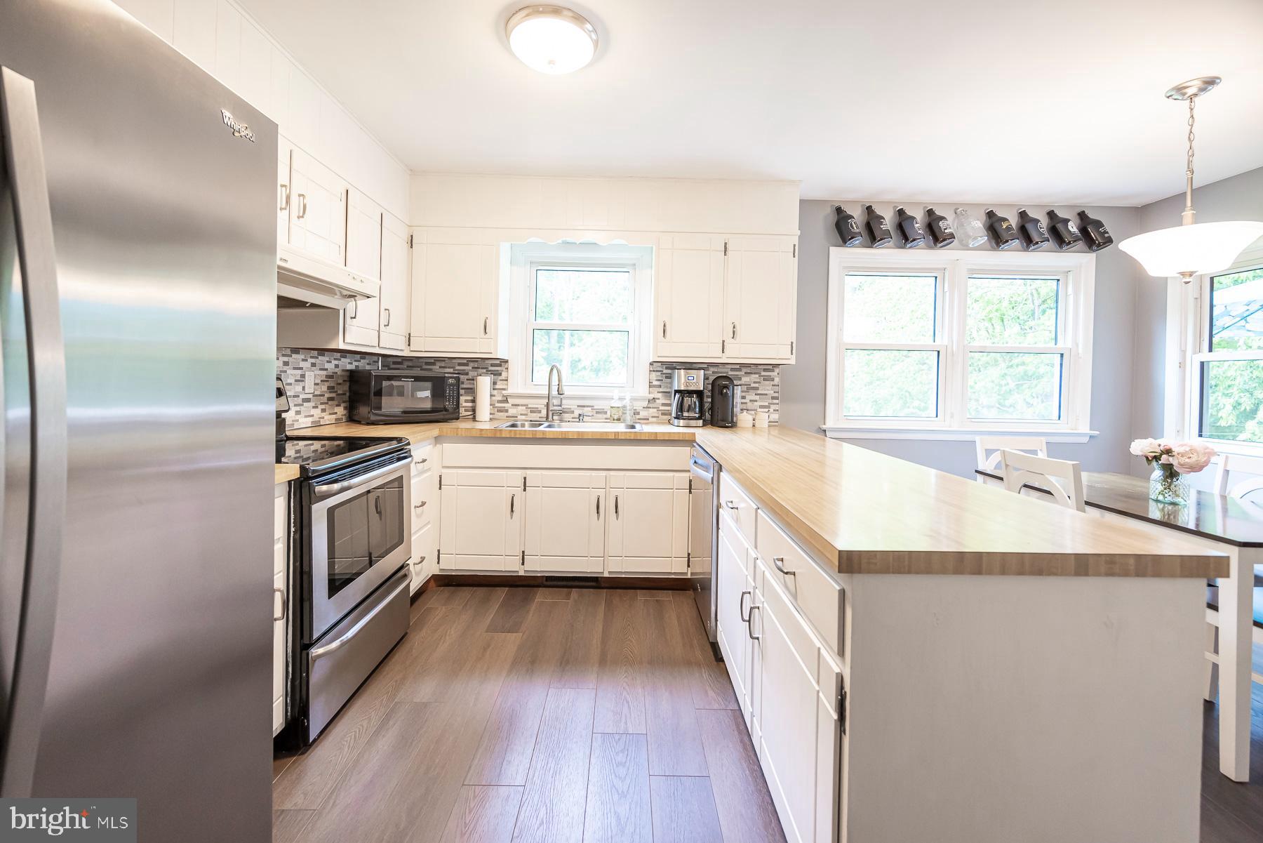 CHESTNUT HILL - Residential