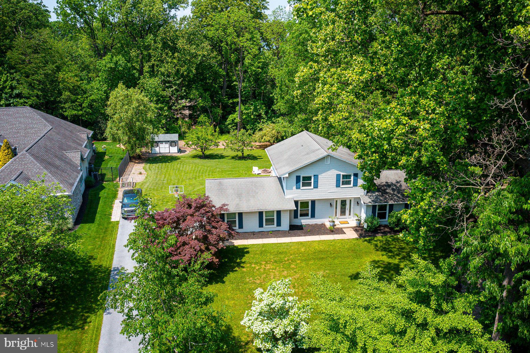 CHESTNUT HILL - Residential