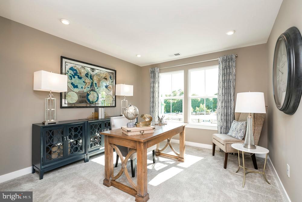 LONGWOOD PRESERVE - Residential